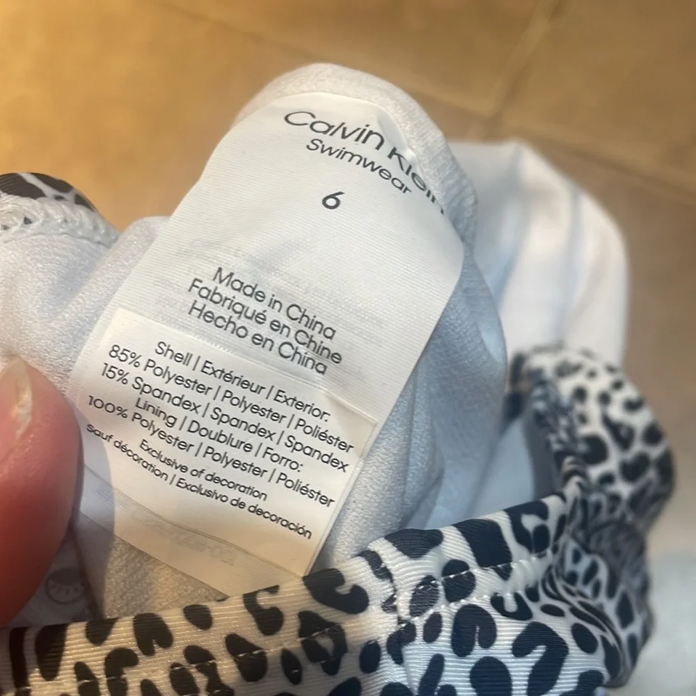 NWT Calvin Klein Anmal Print Swimsuit! 6